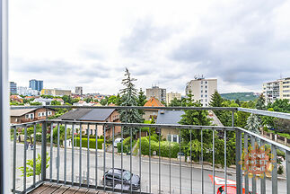 zom-0078-hdr.jpg