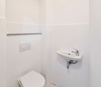 bathroom-toilet-1.jpg