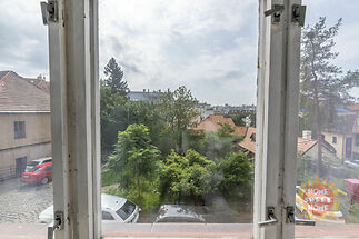 zom-7687-hdr.jpg